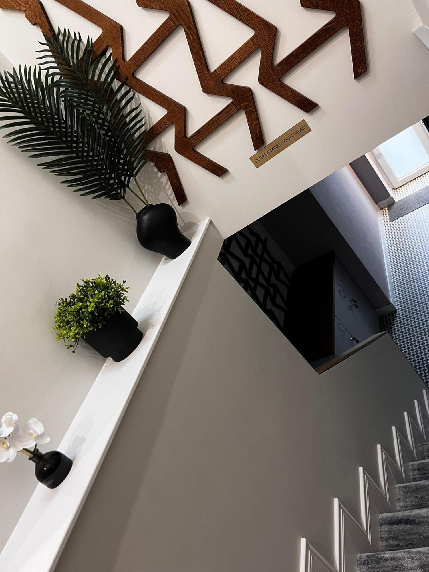 53 Luxury Rooms Мейнут Номер фото