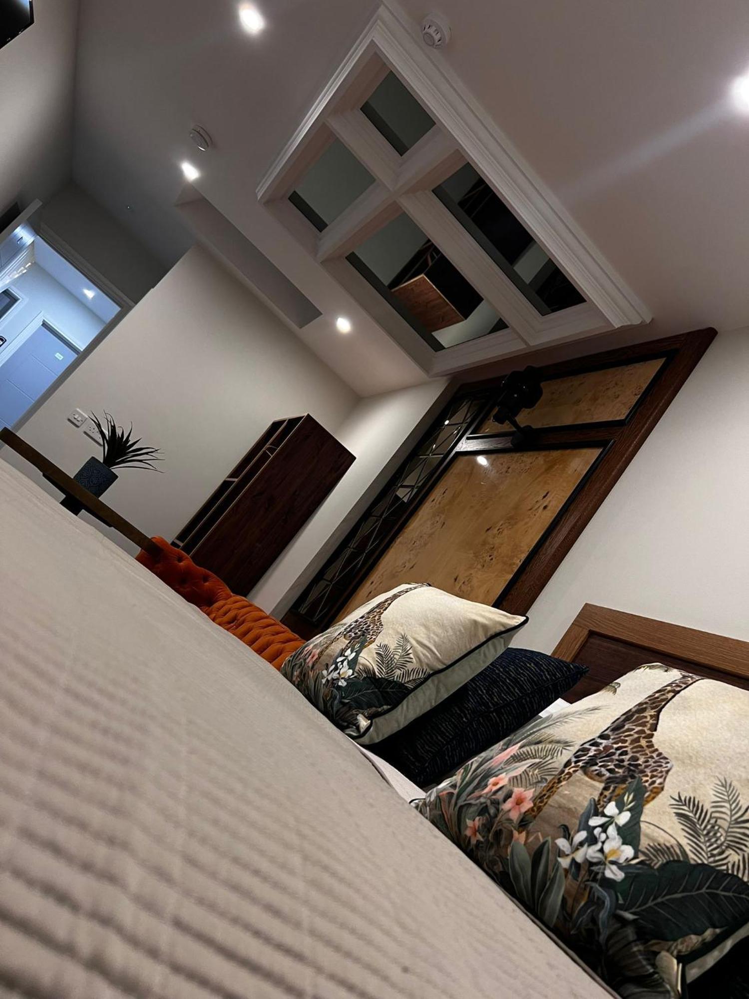 53 Luxury Rooms Мейнут Екстер'єр фото